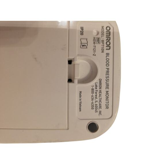 OMRON BP7100 Series 3 Upper Arm Blood Pressure Monitor Free Shipping - Picture 9 of 16